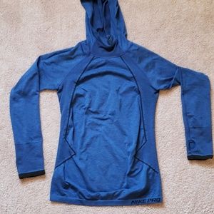 Nike Pro hooded long sleeve